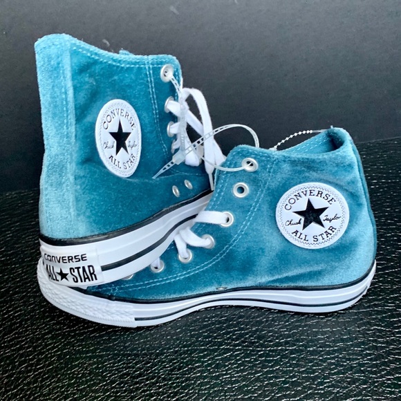 blue womens converse sneakers